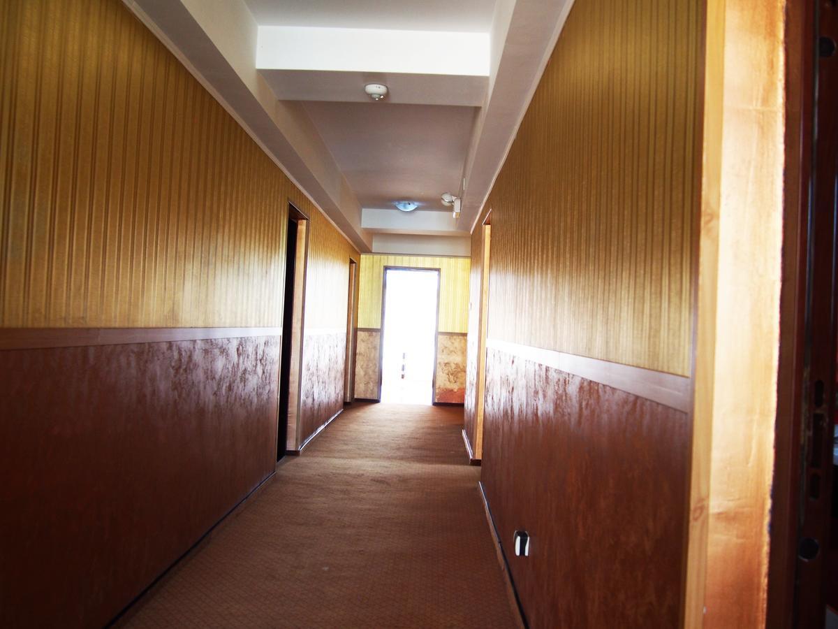 Asia Hotel Târgu Jiu Buitenkant foto